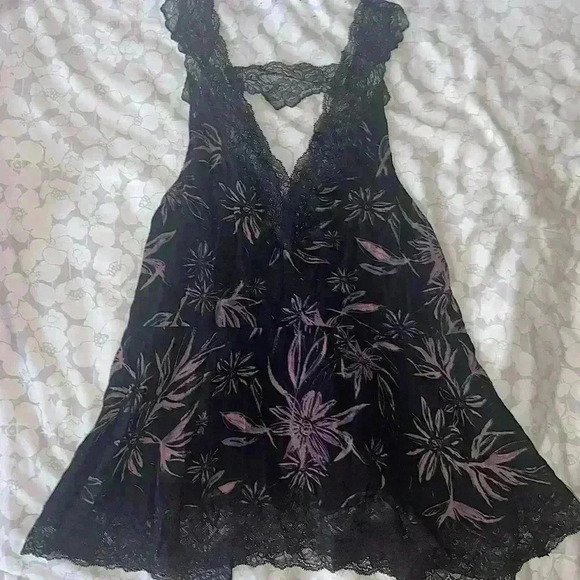 Intimately Free People Bell Flower V Tunic Tank - Picture 12 of 12